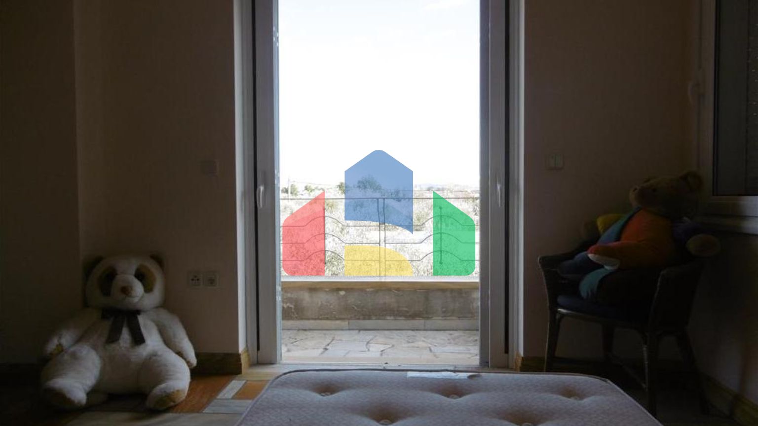 Продаж - Котедж 420 m² Евія