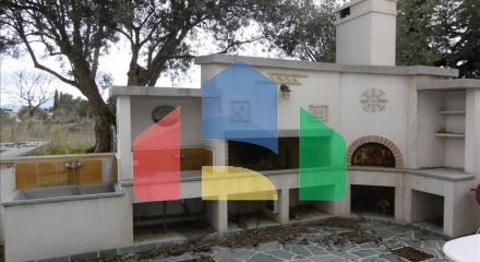 Продаж - Котедж 420 m² Евія