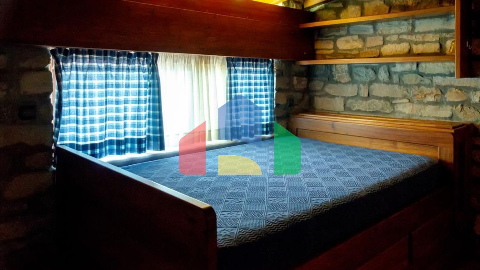 Продажа - Коттедж 204 m² Эвия