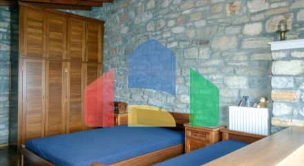 Продажа - Коттедж 204 m² Эвия