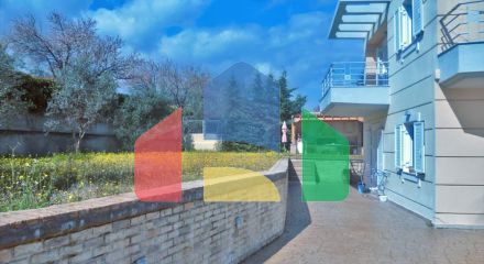 Продаж - Котедж 430 m² Евія