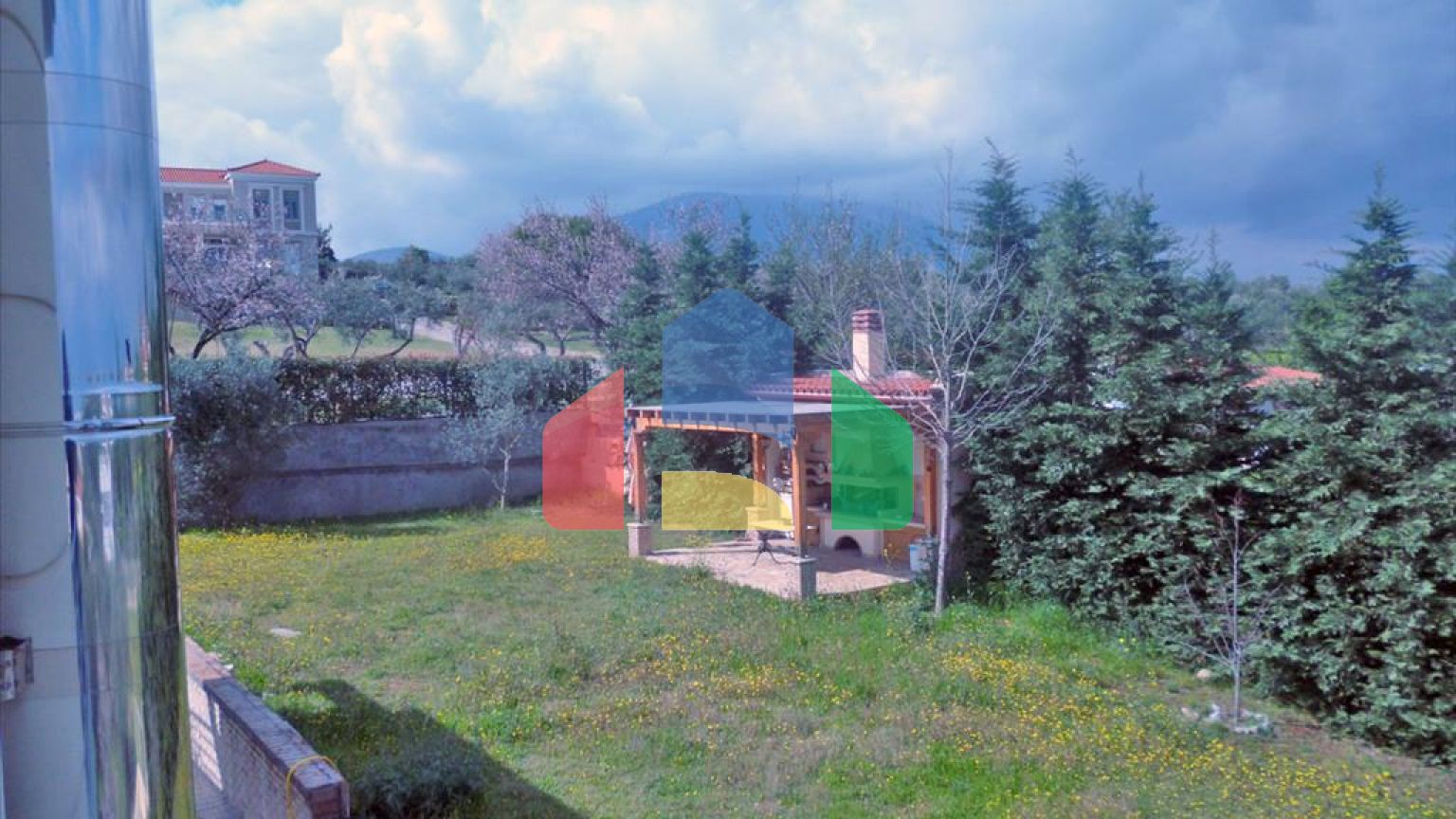 Продаж - Котедж 430 m² Евія