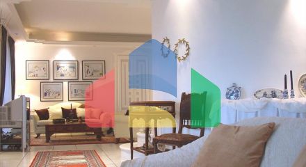 Продаж - Вілла 550 m² Евія