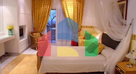 Продаж - Вілла 550 m² Евія