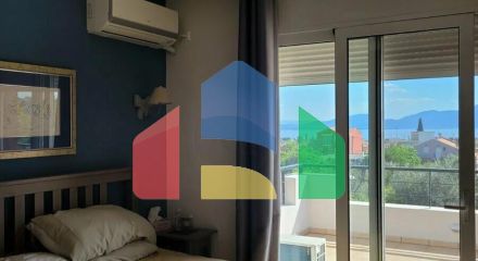 Продаж - Котедж 184 m² Евія