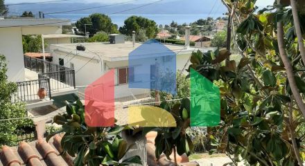 Продаж - Таунхаус 130 m² Евія