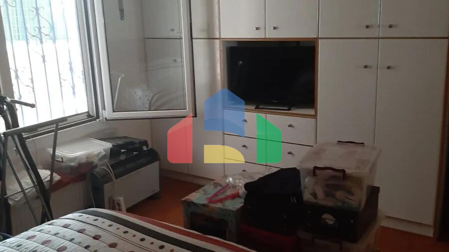 Продаж - Таунхаус 130 m² Евія