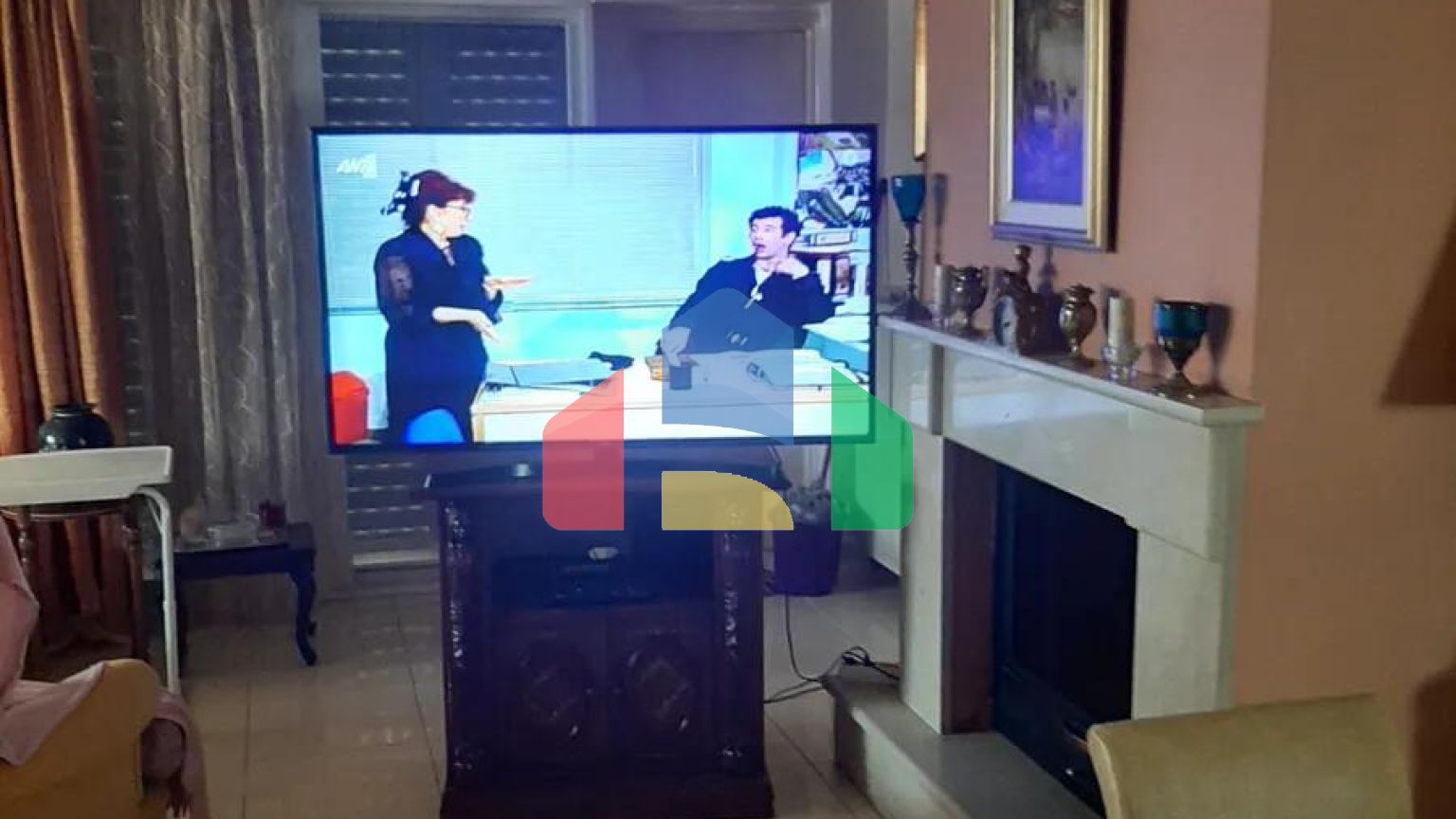 Продаж - Таунхаус 130 m² Евія