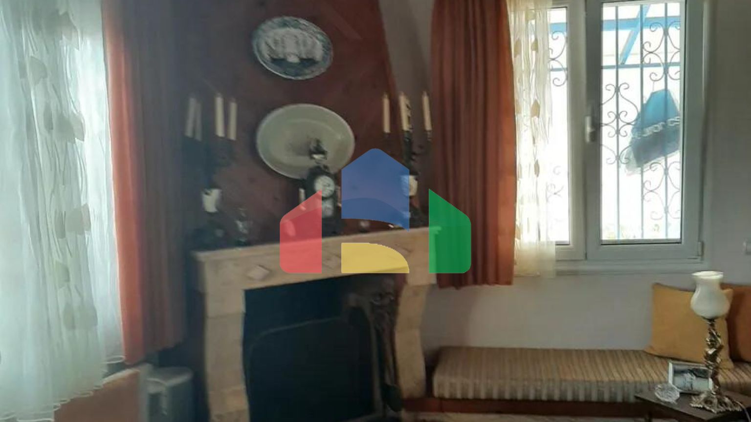 Продаж - Таунхаус 130 m² Евія