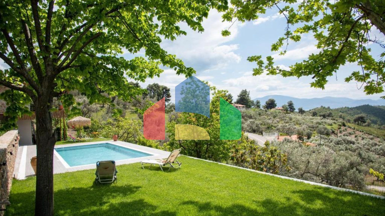 Продаж - Котедж 120 m² Евія