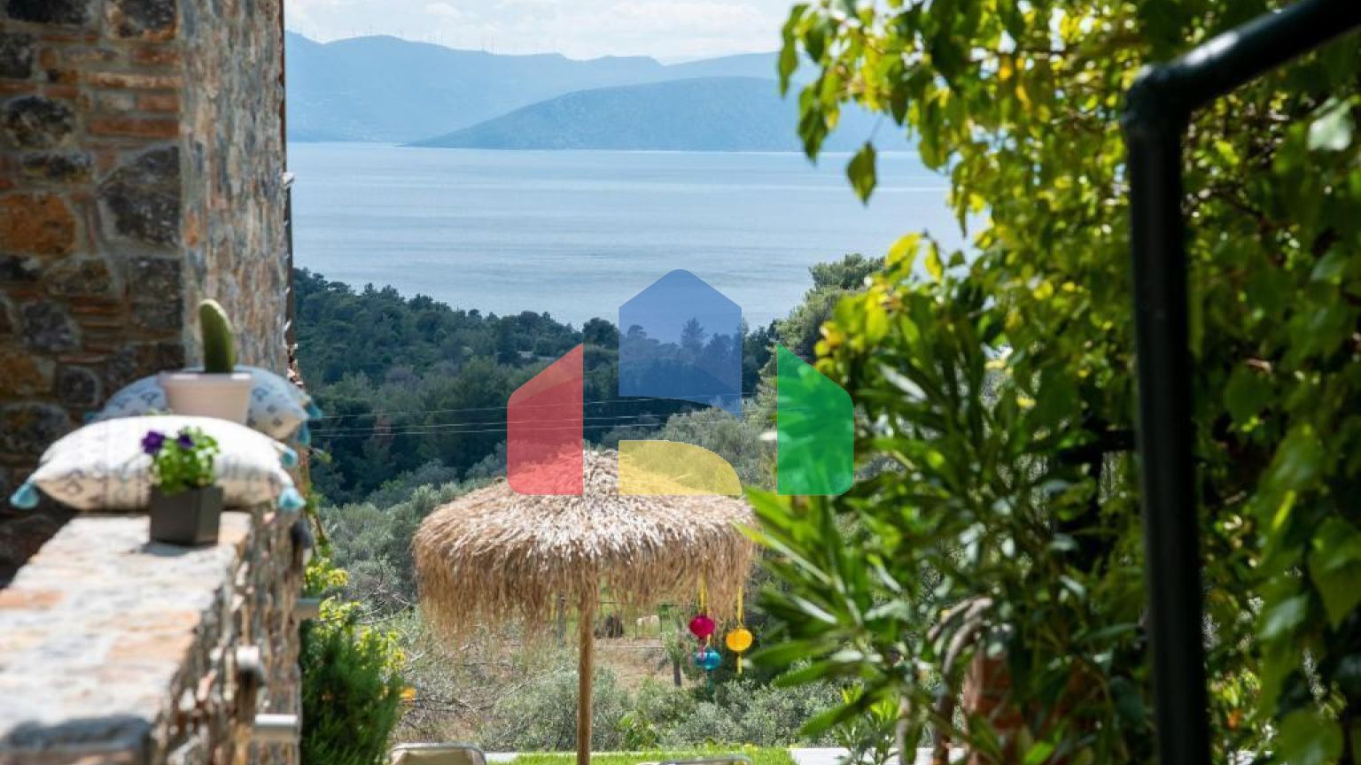 Продаж - Котедж 120 m² Евія