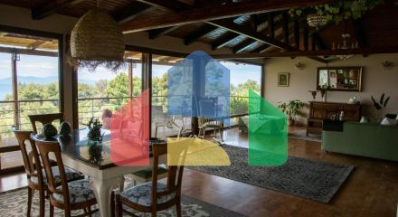 Продаж - Котедж 120 m² Евія