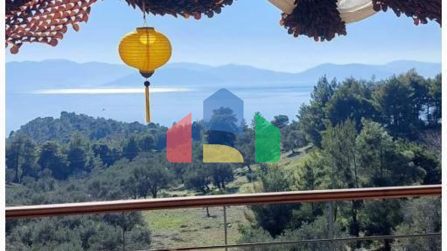 Продаж - Котедж 120 m² Евія