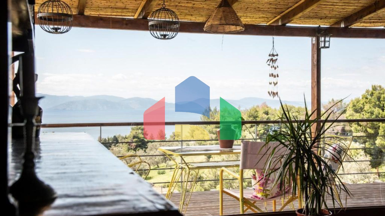 Продаж - Котедж 120 m² Евія