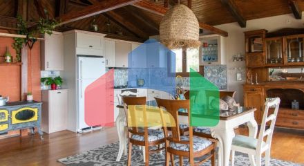 Продаж - Котедж 120 m² Евія