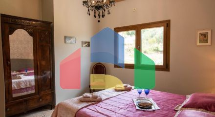 Продаж - Котедж 120 m² Евія