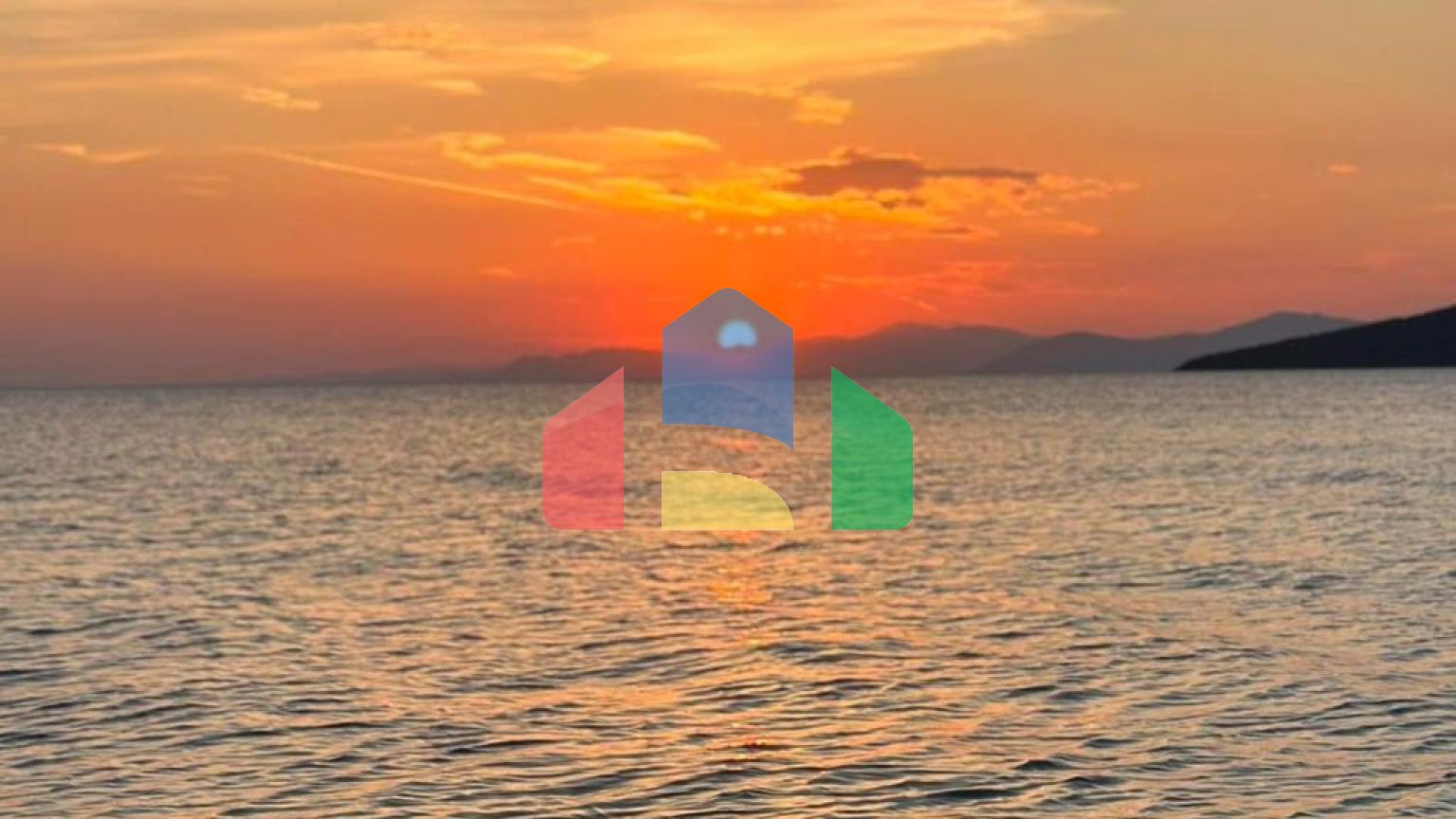 Продаж - Котедж 120 m² Евія