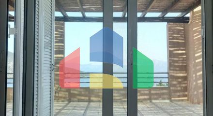 Продаж - Котедж 220 m² Евія