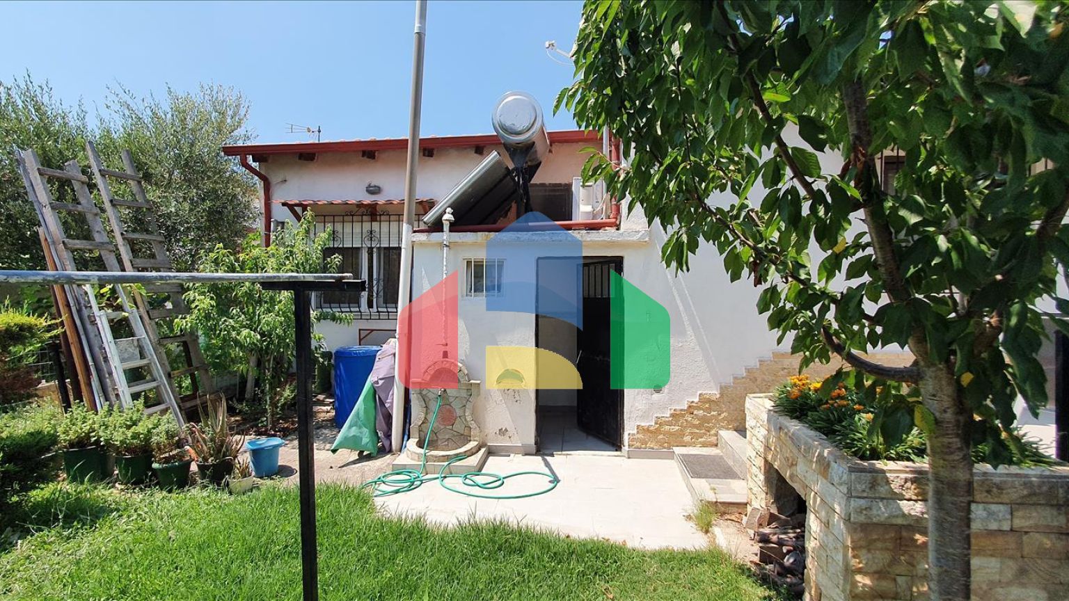 Продаж - Котедж 85 m² в Халкидіках