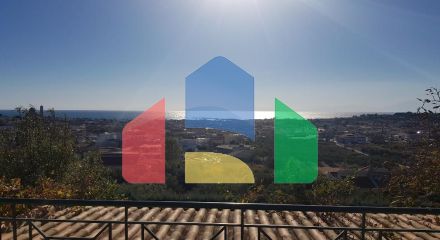 Продаж - Котедж 270 m² в Халкидіках