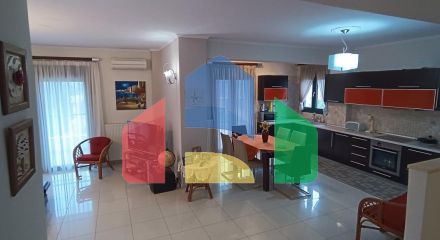 Продаж - Котедж 256 m² в Халкидіках