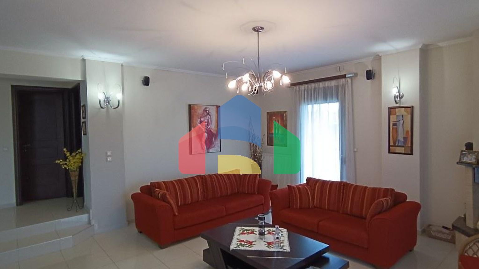 Продаж - Котедж 256 m² в Халкидіках