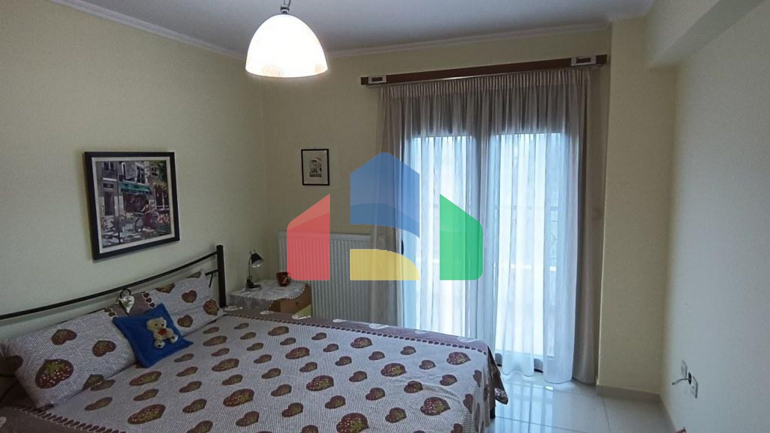 Продаж - Котедж 256 m² в Халкидіках