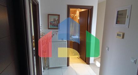 Продаж - Котедж 256 m² в Халкидіках