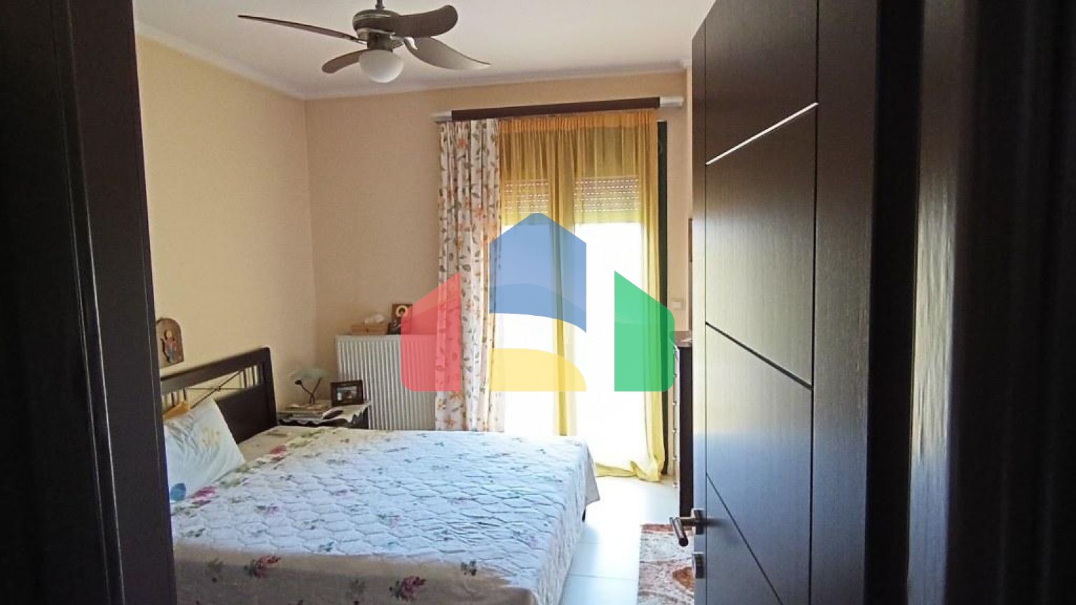 Продаж - Котедж 256 m² в Халкидіках