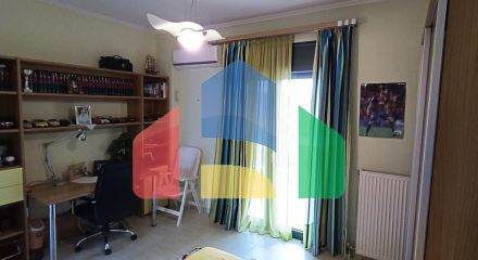 Продаж - Котедж 256 m² в Халкидіках