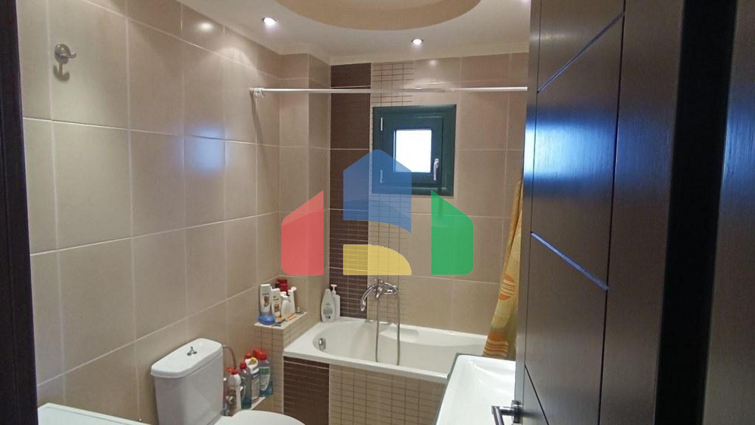 Продаж - Котедж 256 m² в Халкидіках