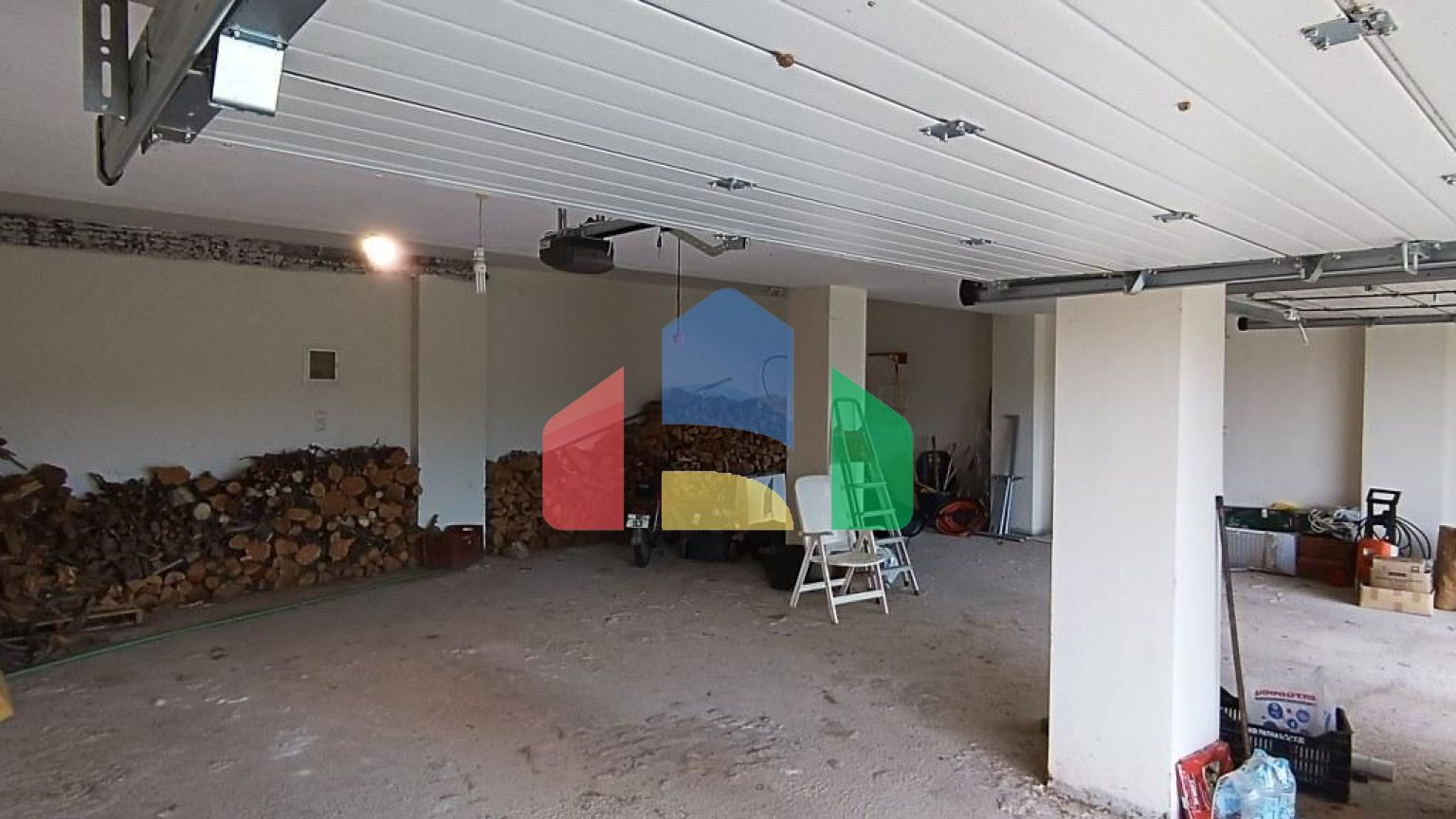 Продаж - Котедж 256 m² в Халкидіках