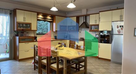 Продажа - Коттедж 500 m² в Халкидиках