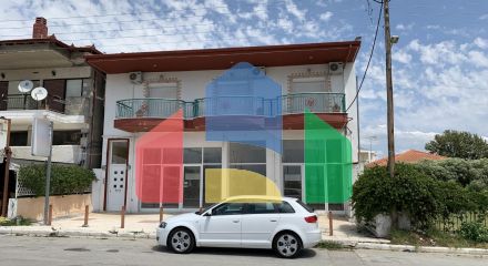 Продаж - Комерційна нерухомість 240 m² в Халкидіках