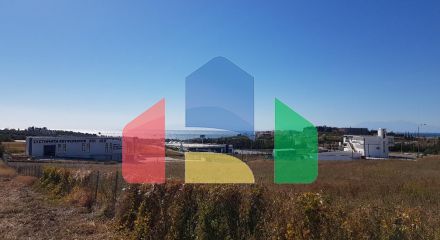 Продаж - Земельна ділянка 5500 m² в Халкидіках