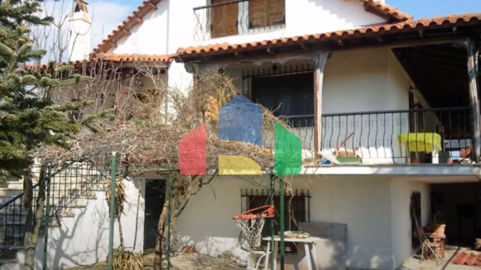 Продаж - Котедж 342 m² в Халкидіках