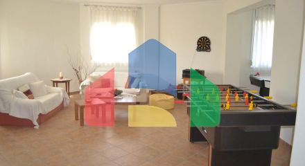 Продаж - Котедж 480 m² в Халкидіках