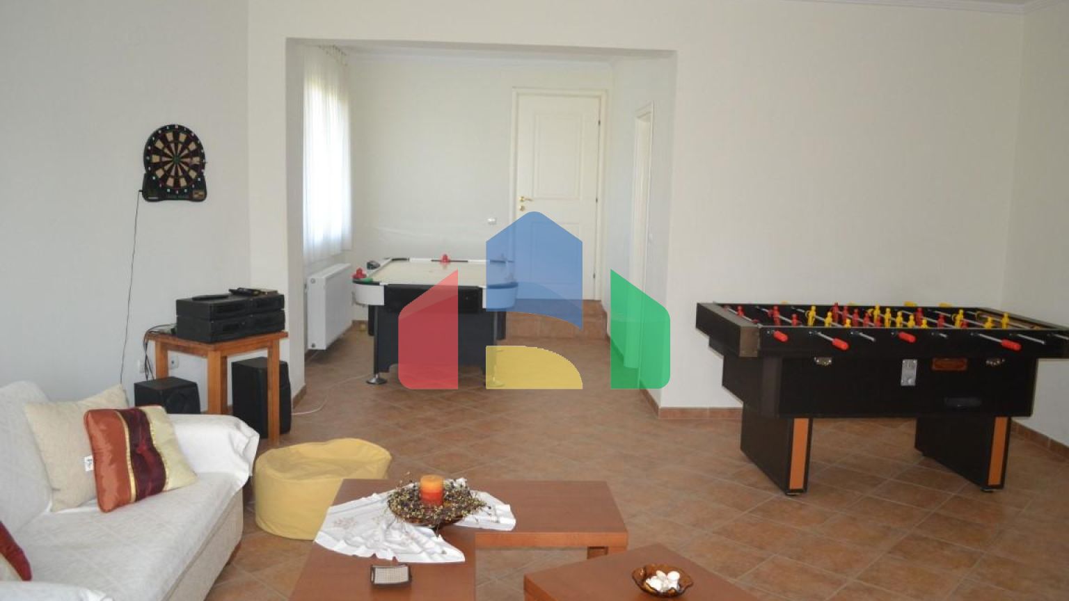 Продаж - Котедж 480 m² в Халкидіках