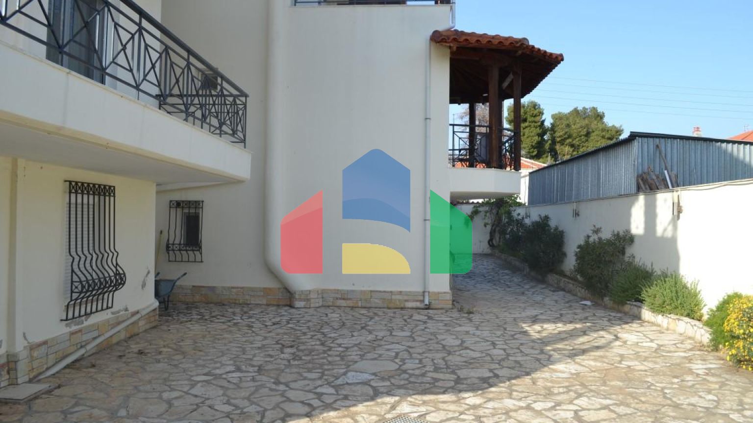 Продаж - Котедж 480 m² в Халкидіках