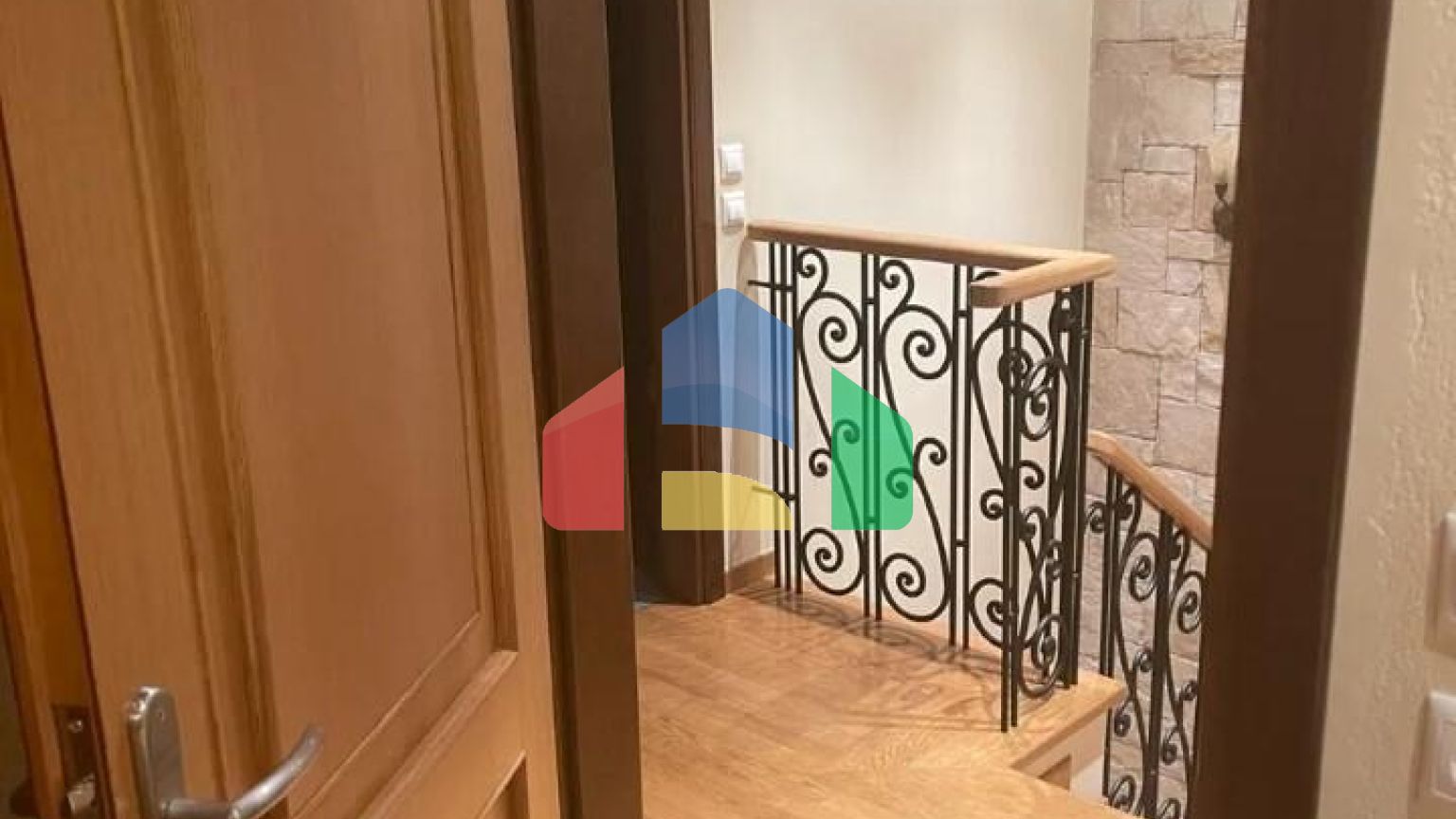 Продаж - Таунхаус 184 m² в Халкидіках