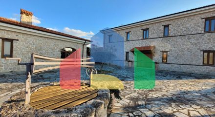 Продаж - Вілла 586 m² в Халкидіках