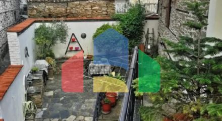 Продаж - Котедж 119 m² в Халкидіках