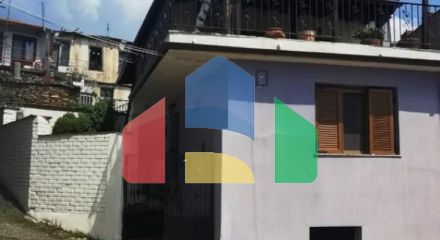 Продаж - Котедж 119 m² в Халкидіках