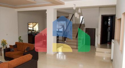 Продаж - Котедж 290 m² в Халкидіках