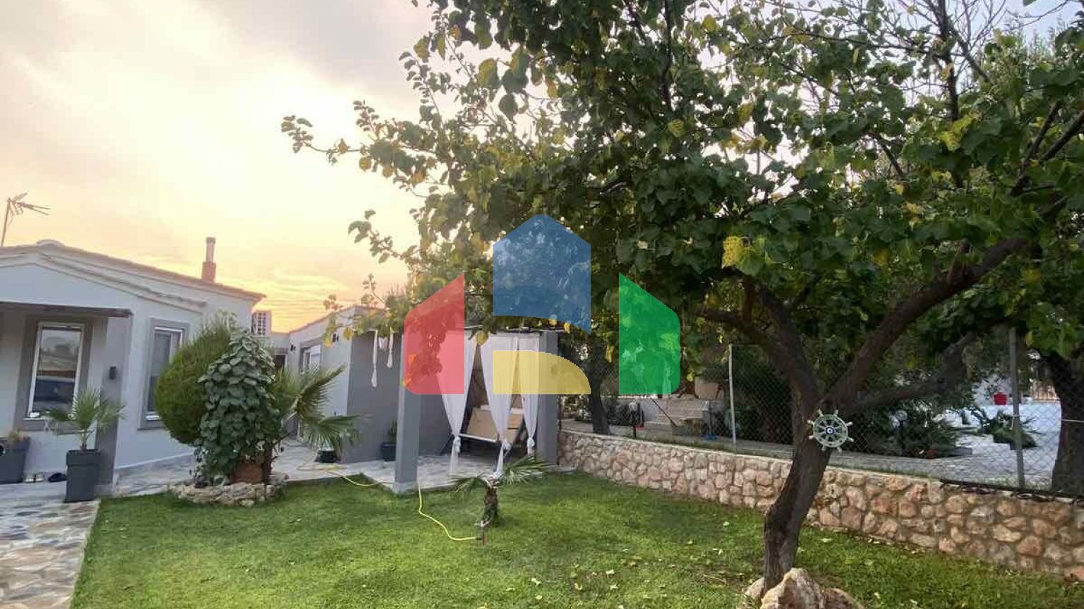 Продаж - Котедж 75 m² в Халкидіках