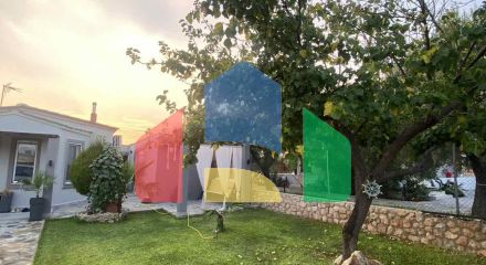 Продаж - Котедж 75 m² в Халкидіках