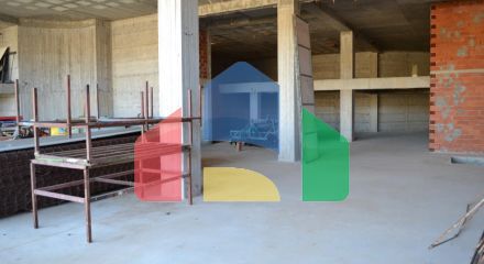 Продажа - Бизнес 1050 m² в Халкидиках