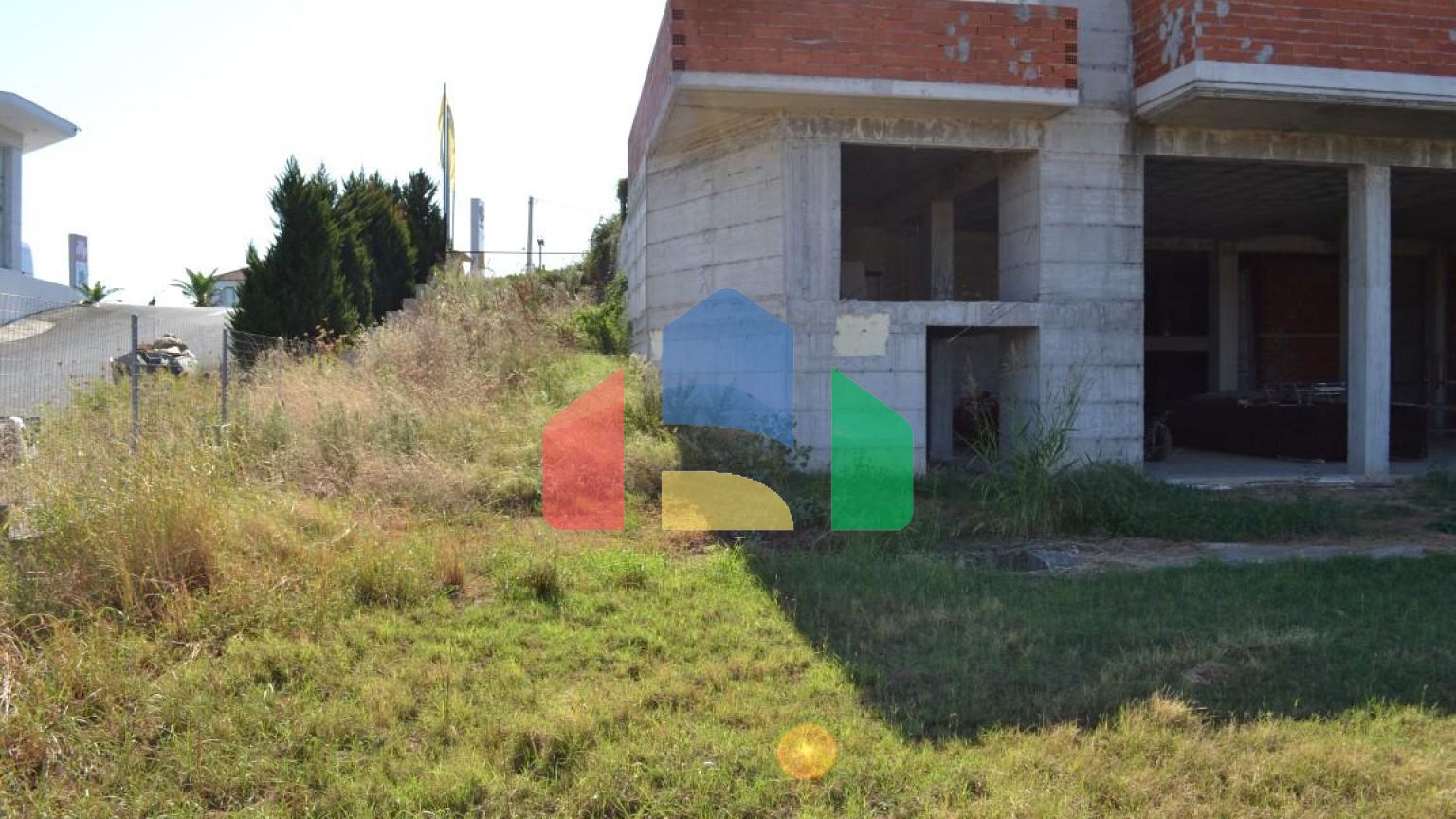 Продажа - Бизнес 1050 m² в Халкидиках