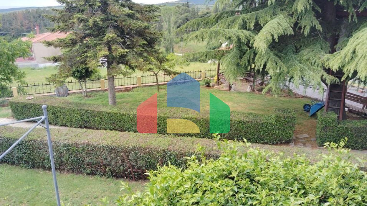 Продаж - Комплекс 277 m² в Халкидіках