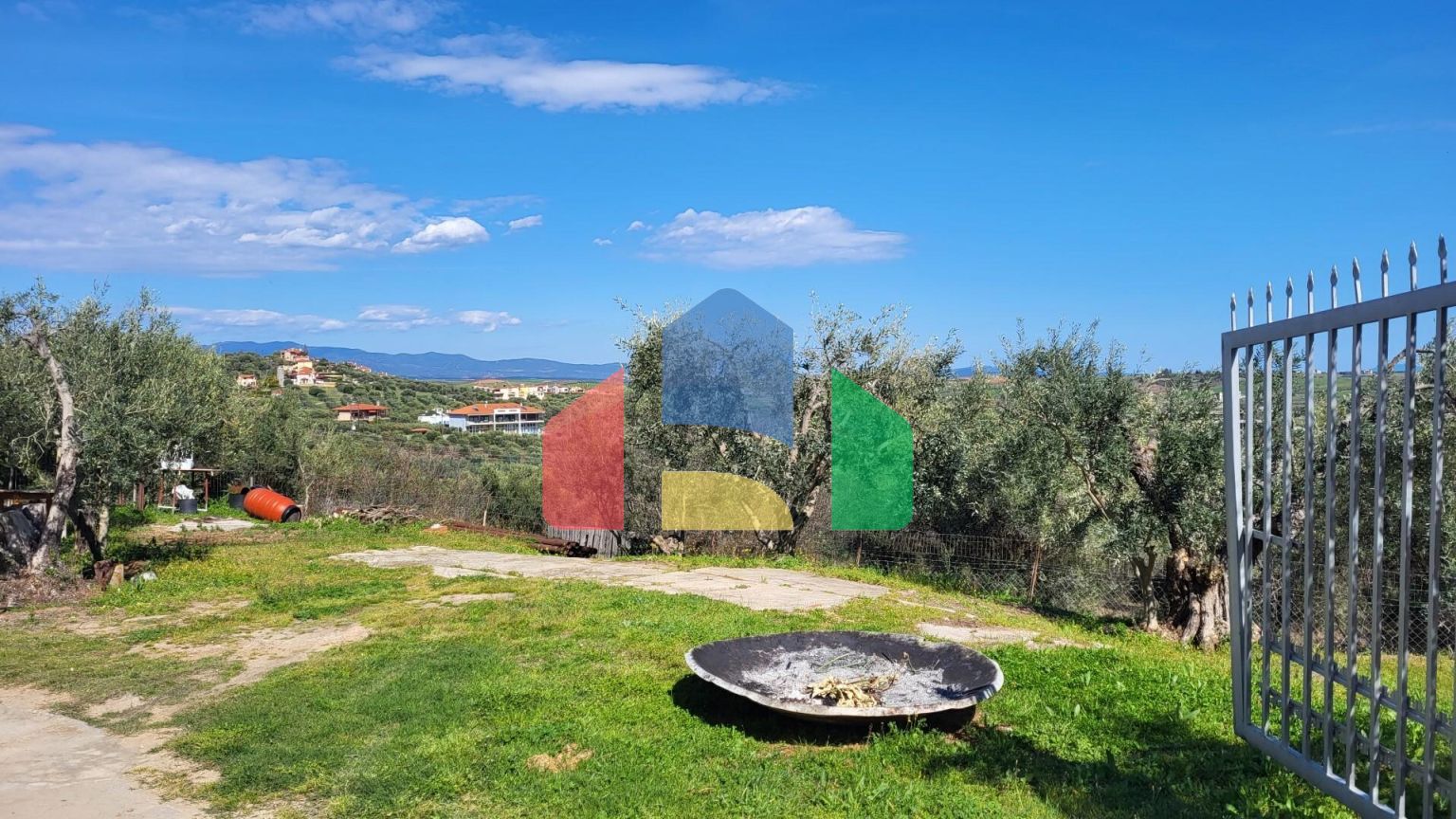 Продажа - Коттедж 240 m² в Халкидиках